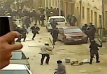 Уличные бои в Ливии. Кадр видеозаписи с YouTube