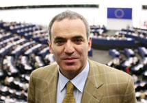 Гарри Каспаров в Европарламенте. Фото: europarl.europa.eu