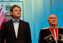 Губернатор Ткачев на сборе казачьего войска. Фото: admkrai.krasnodar.ru