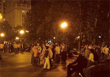 На Кудринской в ночь на 21 мая. Фото Александра Плющева
