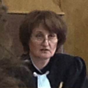Судья Мария Сырова. Фото из твиттера группы ''Война''